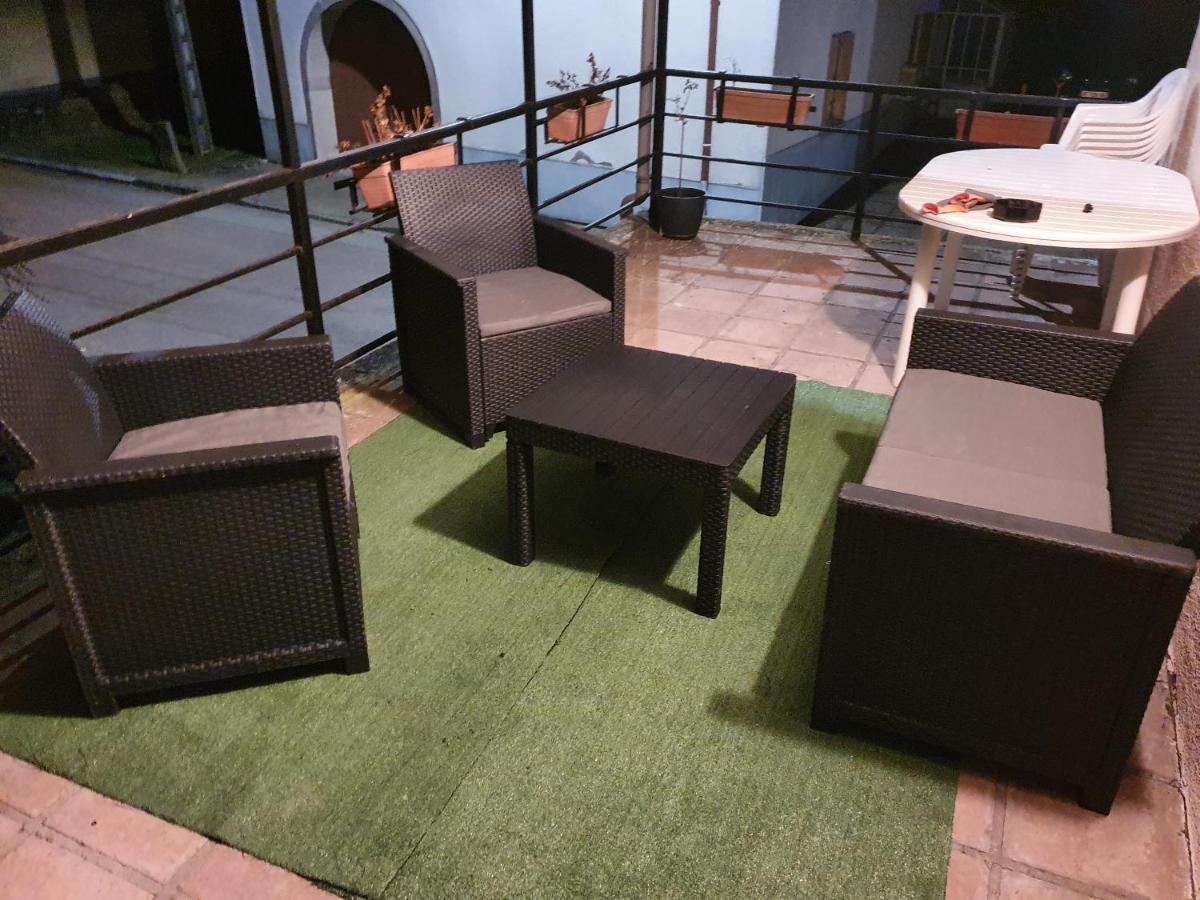 Meubles B-d Apartment *